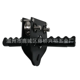 登山扣、钩;登山攀岩;连接环