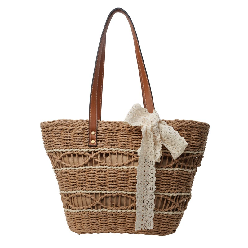 Capacious straw shoulder bag, summer fashionable beach basket, woven one-shoulder bag