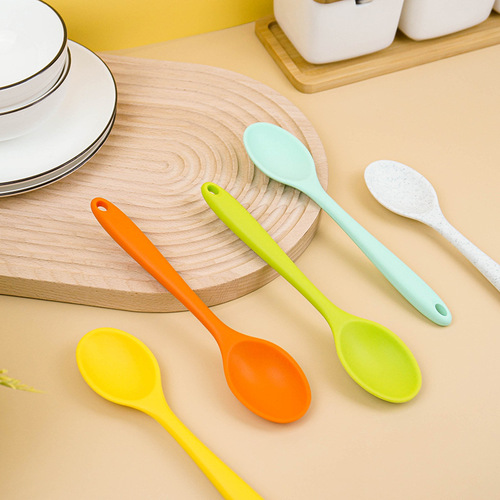 Yangjiang Silicone Kitchen Utensils Silicone Spatula Spoon Household Serving Spoon More Children Small Size Spoons Modern Minimalist Kitchen Utensils