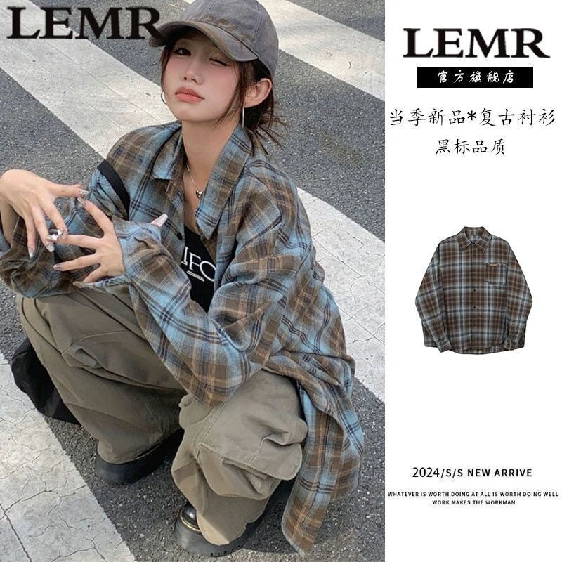 American retro color-blocked plaid shirt for women, spring/summer design, loose and versatile, suitable for couples, sun-protective, off-shoulder jacket American retro color-blocked plaid shirt for women, spring/summer design, loose and versatile, suitable for couples, sun-protective, off-shoulder jacket
