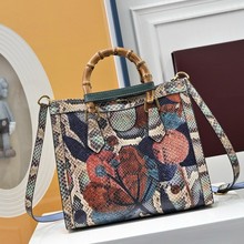 TfK֦y^ţƤӡLƤμбŮʿ