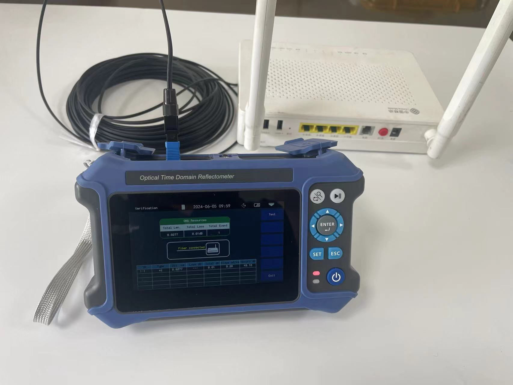 JW3302SJ��ʱ�����ǰ˺�һ�๦��OTDR 1310 1550�����ۺϲ�����