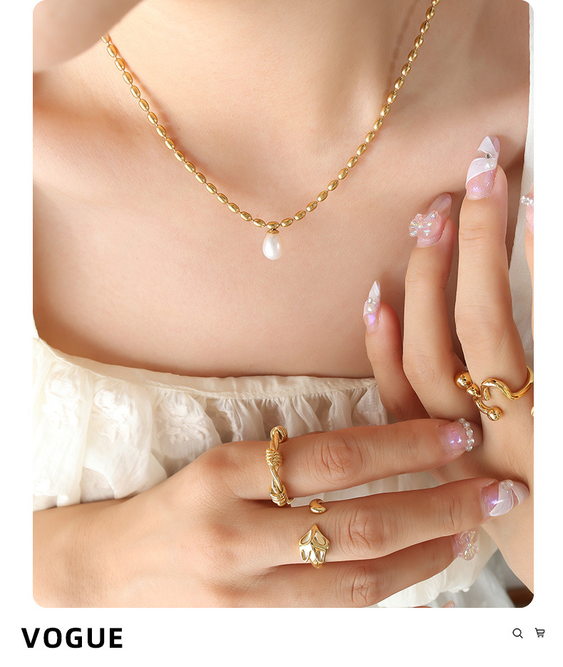 Fashion Solid Color Titanium Steel Necklace Inlay Artificial Pearls Stainless Steel Necklaces