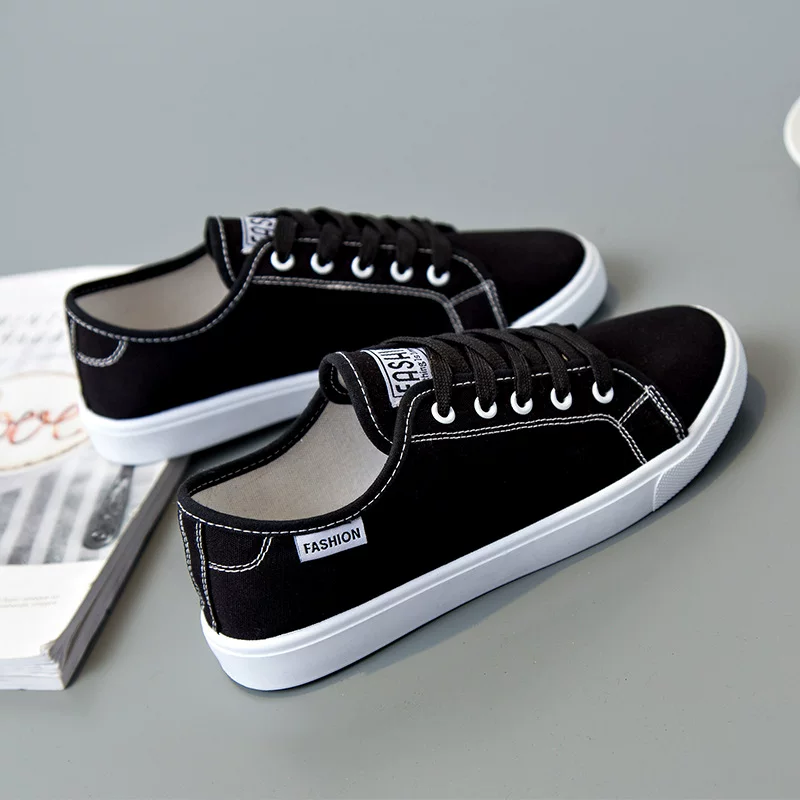 Кожа/хлопок? Но the first: "Cloth fresh universal breathable white shoes for students, Korean style" translate: Универсальная дышащая белая обувь из ткани для учеников, корейский стиль