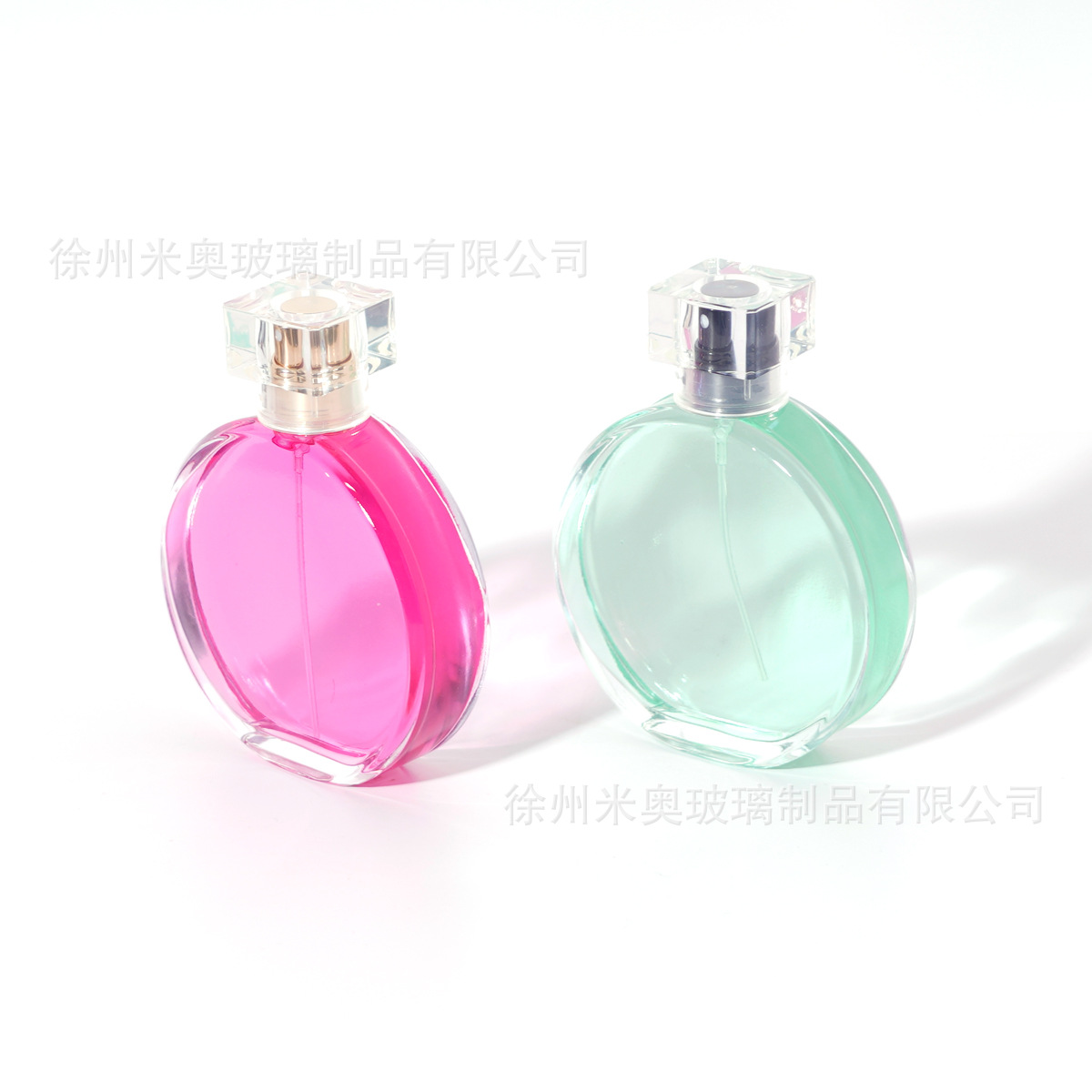 厂家现货扁圆形香水瓶同款塑料透明盖按压喷雾 100ml 分装瓶