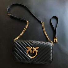 2023新款高品质法棍羊皮燕子包V纹法棍单肩包腋下女包包