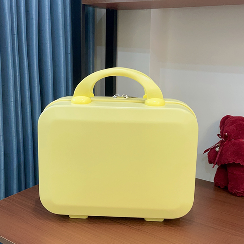 밝은 노란색 M07