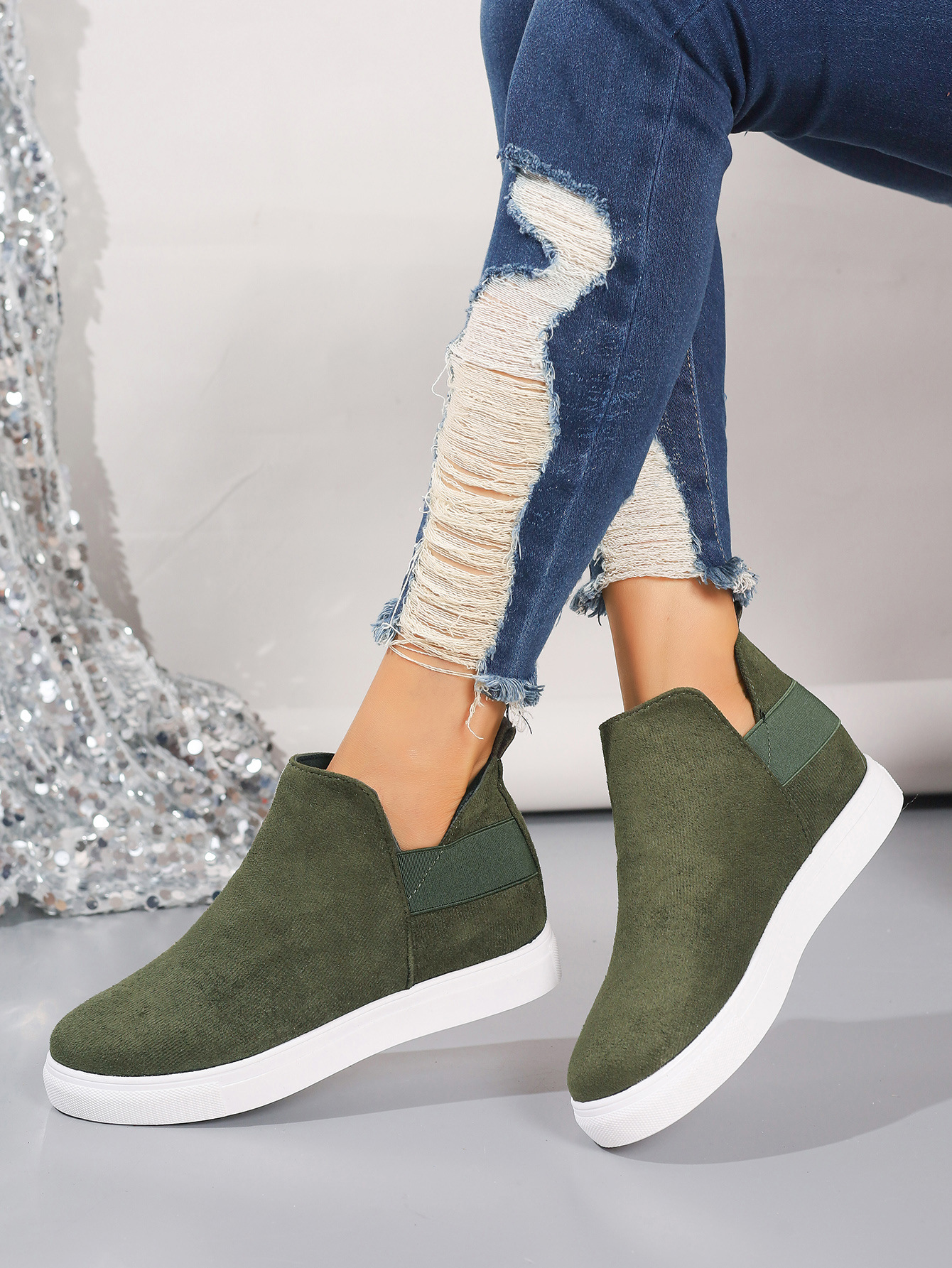 Large size women's shoes flat inside increase elastic casual sports shoes flat single shoes_voghion.com