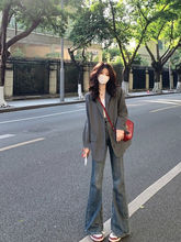 小西装外套女设计感小众新款秋季宽松韩版英伦风休闲西服上衣潮流