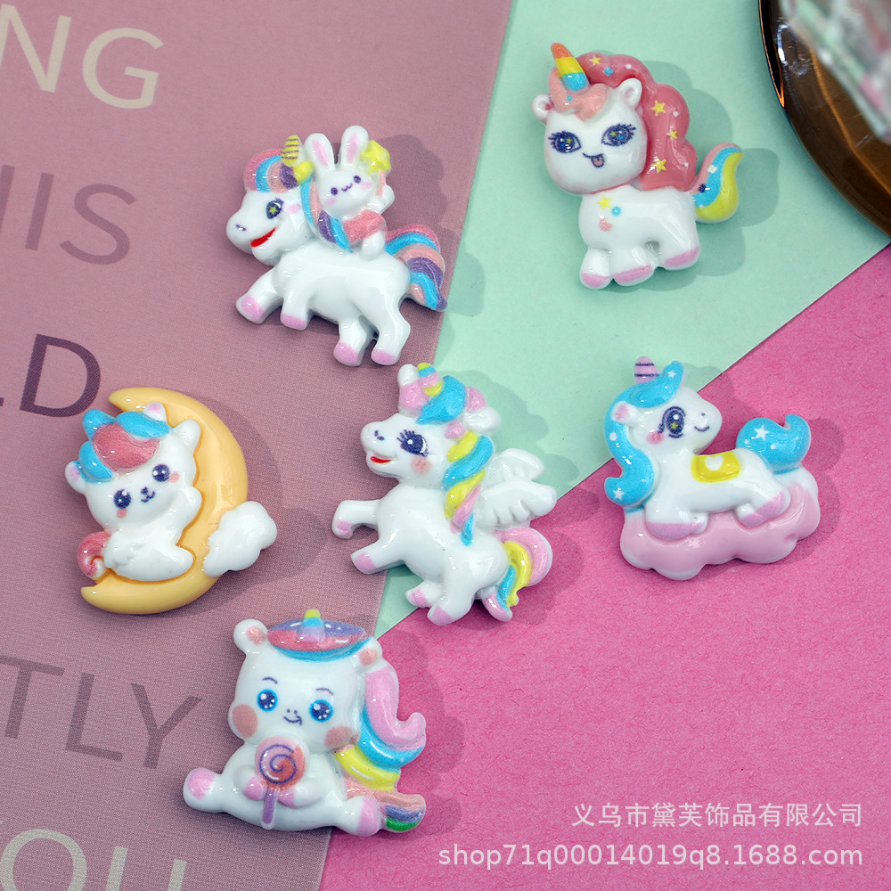 Dibujos animados Luna unicornio accesorios de resina DIY accesorios para el cabello teléfono móvil Shell papelería clave colgante hecho a mano material al por mayor