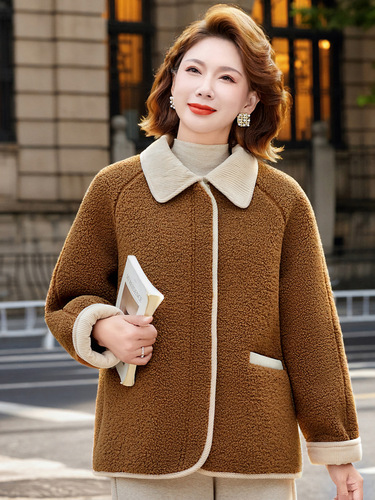 Charming Yiyang Winter New Collar Jacket Lamb Wool and Cotton Mix Short Coat Stylish Plus Size Mother's Coat