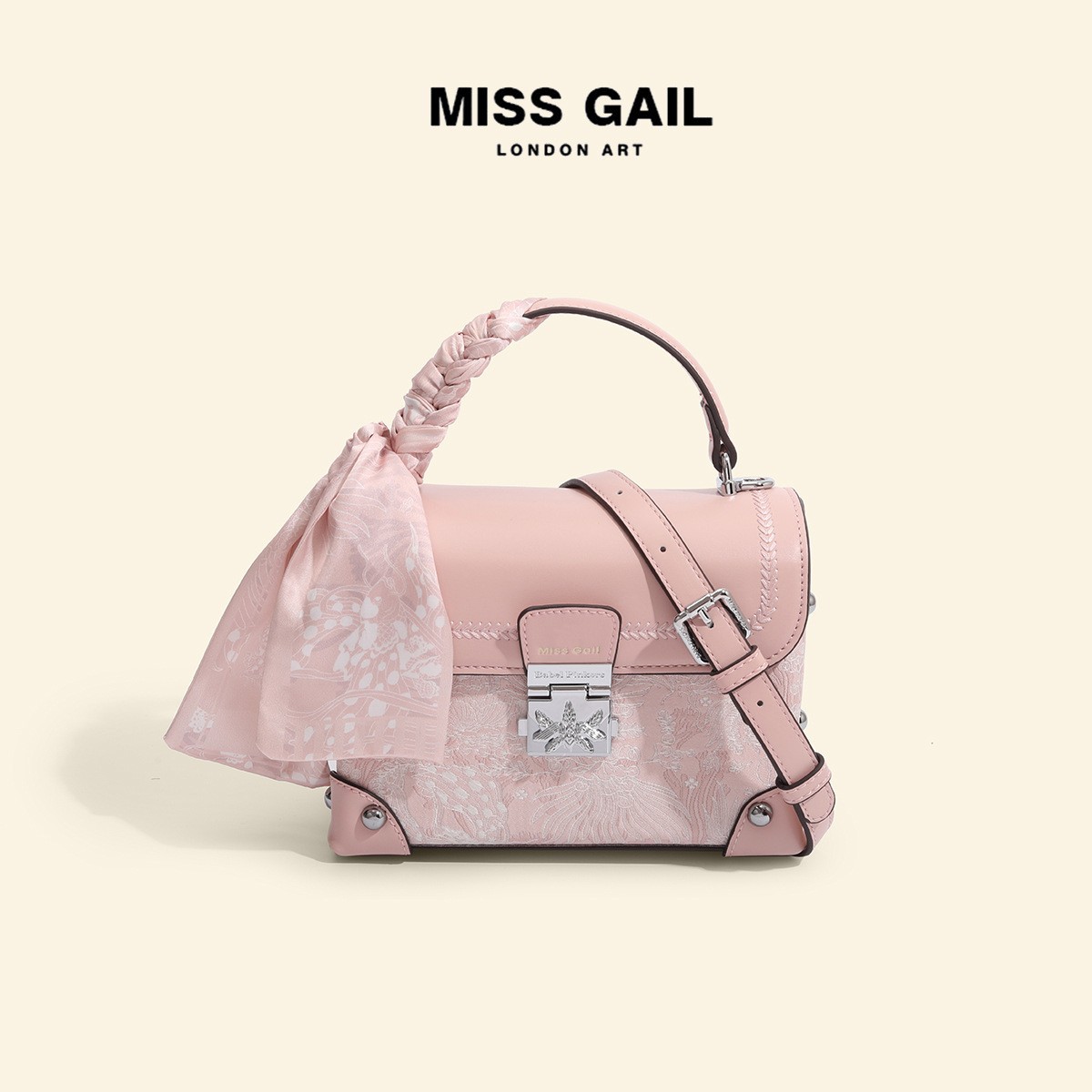 This year's popular light luxury embroidered handbag high-end texture niche design box crossbody bag women's bag