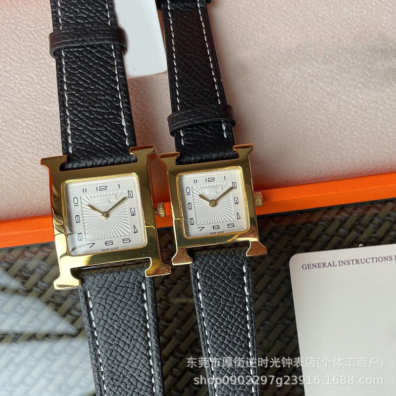 Micro-business foreign trade wholesale square Europe and the United States H home online red live fashion new ins love horse simple quartz women's watch Micro-business foreign trade wholesale square Europe and the United States H home online red live fashion new ins love horse simple quartz women's watch