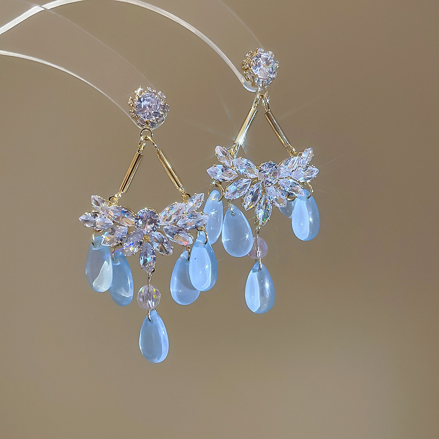 Pendientes de borla de flores de gasa de aguja de plata Pendientes de dopamina de bosque dulce Pendientes de todo fósforo de tendencia de nicho Mujeres al por mayor