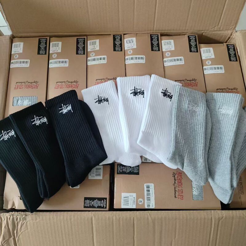 Stussy High-Top Men's and Women's Sports Socks Towel Bottom Thickeneded Shock-Absorbing Cotton Socks Gift Box Soft Outdoor Basketball Socks