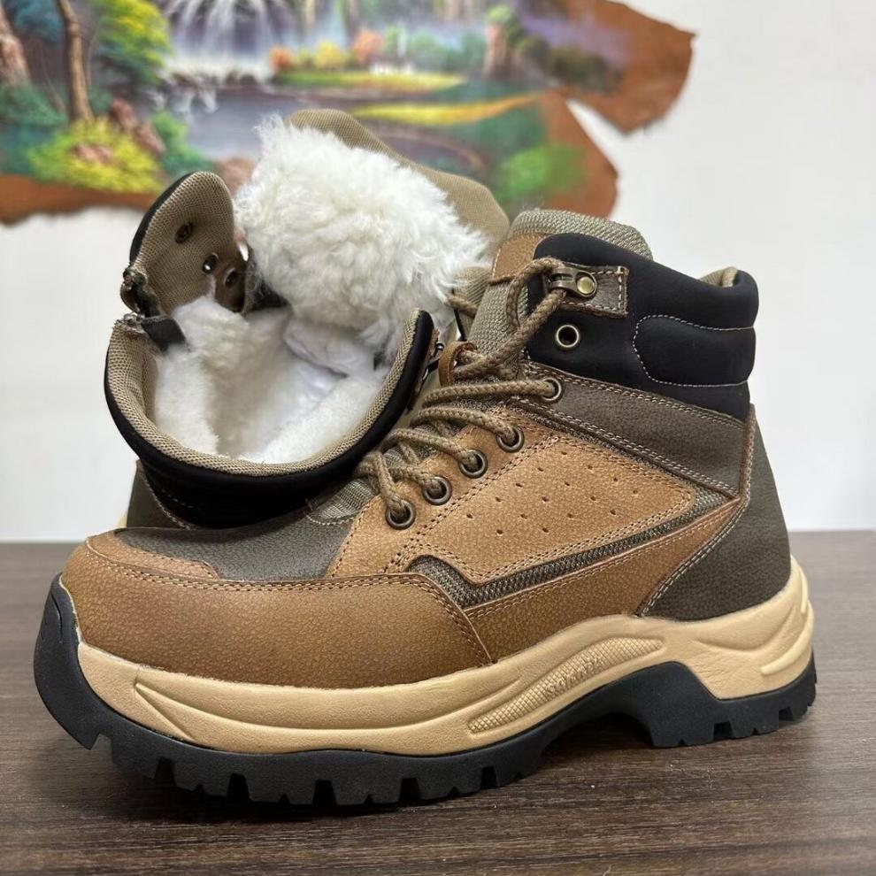 ShoeGlobe ShoeGlobe 23 Thick-Soled Ski High-Top Mountaineering New Waterproof Non-Slip Thickened Wool Warm Snow Boots Men's Ultra-Light_voghion.com