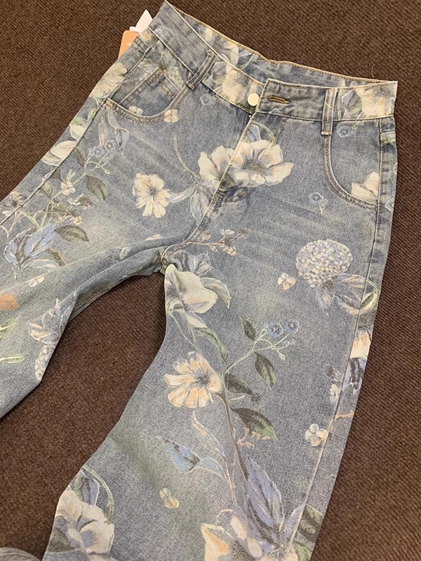 ブルーの花柄フルプリントウォッシュジーンズアメリカンハイストリートパンツデザインハイエンドクリーンフィットストレートパンツ男性用|undefined