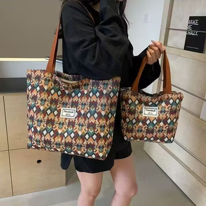 트렌디 한 트렌디 한 트렌디 한 트렌디 한 트렌디 한 트렌디 한 트렌디 한 패션 캔버스 가방 국경 간 새로운 대용량 통근 통 가방