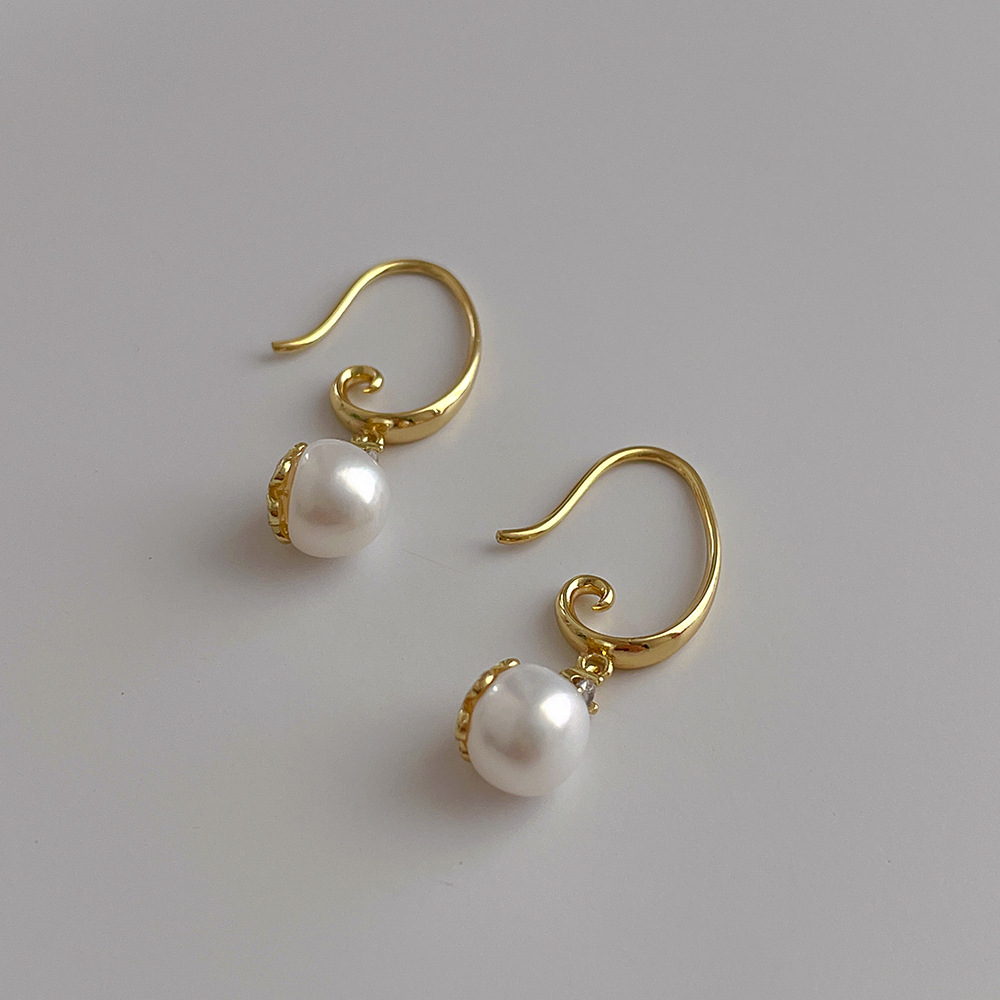 Fashion Round Copper Inlay Pearl Zircon Drop Earrings 1 Pair