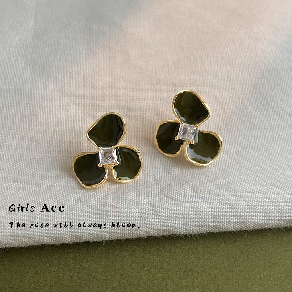 1_0000_耳语场景新水印 拷贝.jpg