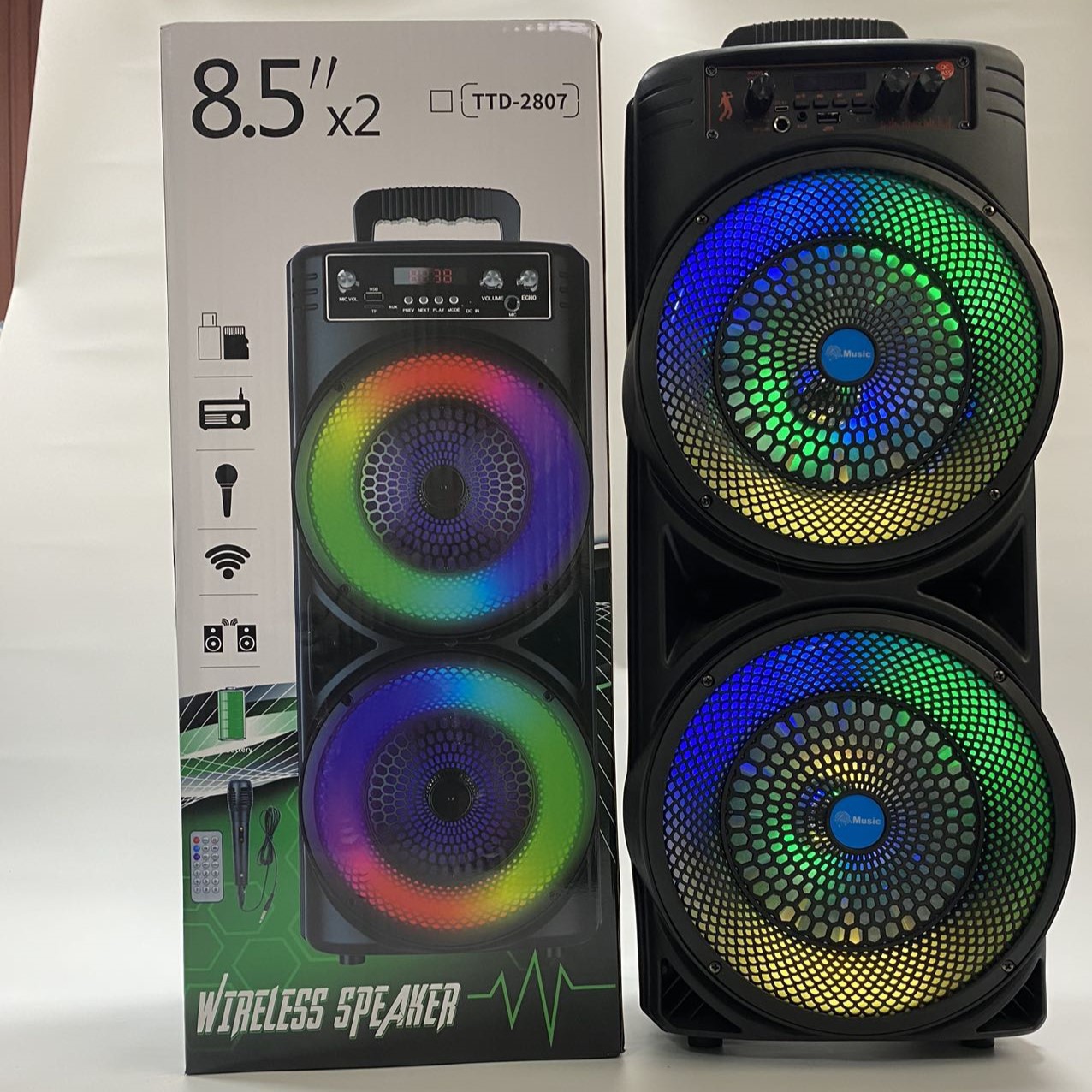 Doble altavoz Bluetooth de 8 pulgadas lanterna JB altavoz de alta potencia de apertura K-canción en un subwoofer pesado al aire libre