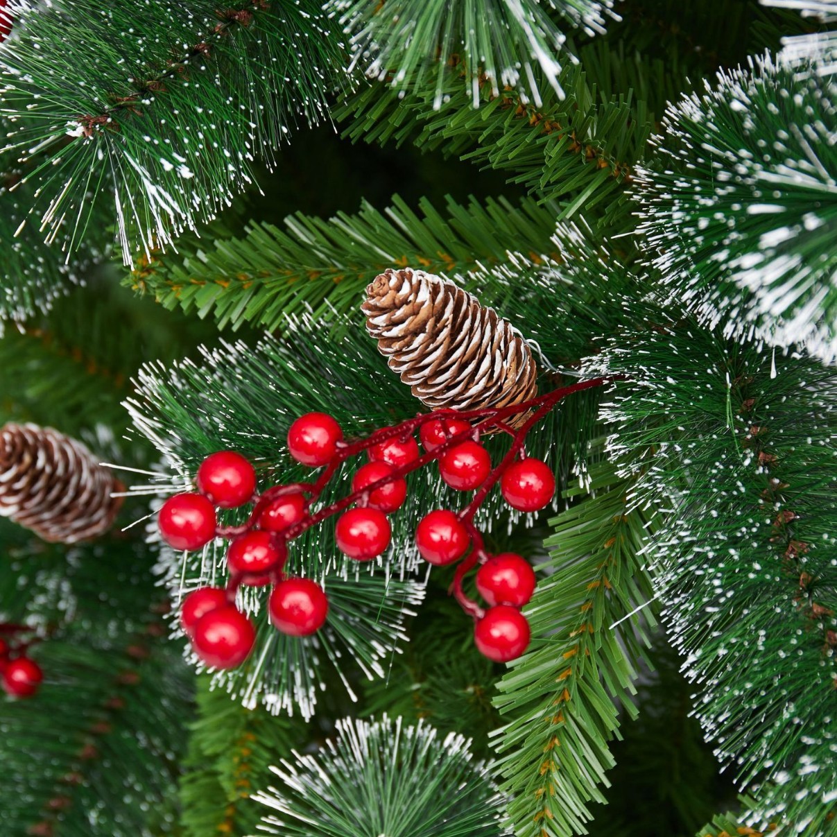 Árbol de Navidad híbrido de alta gama 1.5 - 2.4m estilo de pino de fruta roja decoración doméstica al aire libre gran decoración