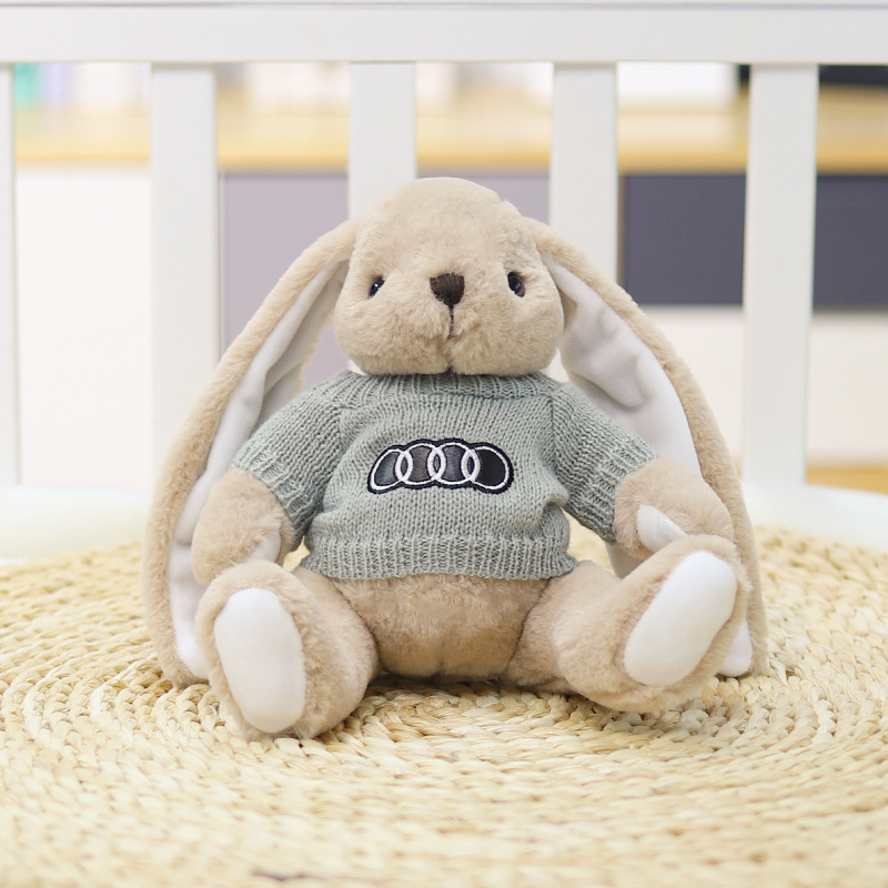 Suéter lindo muñeca de peluche conejo orejas colgantes juguetes Mercedes-Benz Audi Volkswagen Toyota Ford muñeca 4S regalo de actividad de la tienda