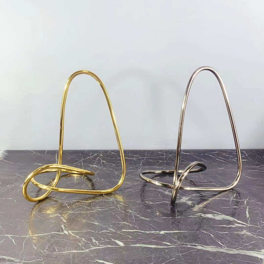 d2c381bc5b1225ca092b52404e827a