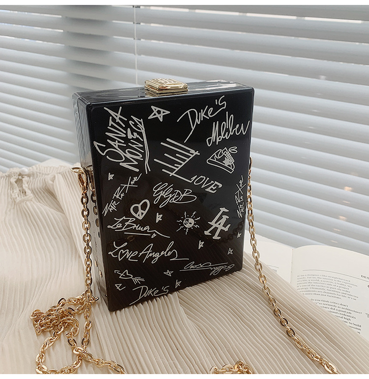 Wholesale Fashion Graffiti Chain Messenger Lipstick Bag display picture 10