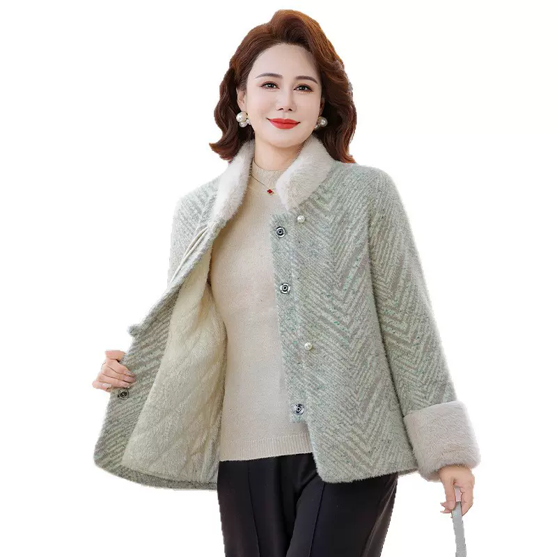 妈妈衣服冬季外套加绒加厚中年女品质洋气中老年冬装仿水貂绒上衣