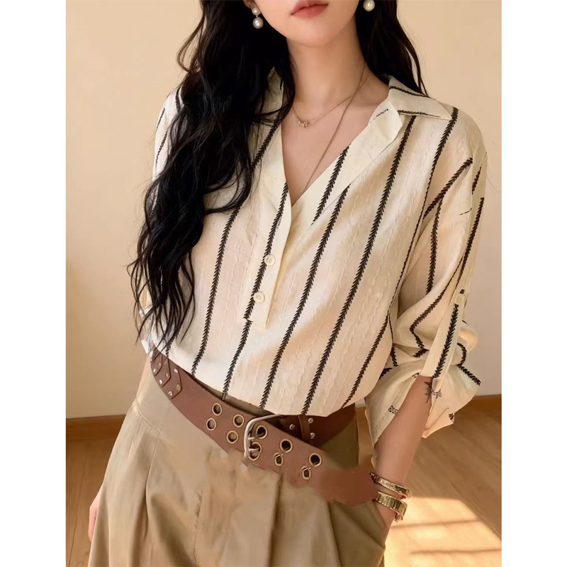Wheat Ear Jacquard Embroidery Texture Striped Shirt for Women 2026 Super Trendy Age-Reducing Design Loose Retro Casual Top Wheat Ear Jacquard Embroidery Texture Striped Shirt for Women 2026 Super Trendy Age-Reducing Design Loose Retro Casual Top