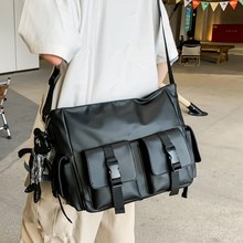 2025新款韩版经典横款男士手提单肩包 大容量旅行包潮流男包批发