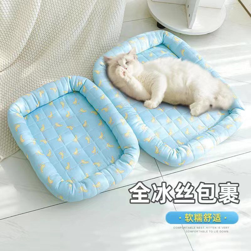 Alfombra de enfriamiento de verano para mascotas Alfombra de seda de hielo de verano para mascotas Cera fresca para gatos Alfombra para gatos Cama para perros impermeable y transpirable para mascotas