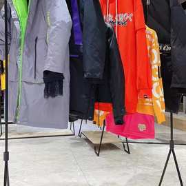 潮牌我爱巧23克力冬装新款羽绒服品牌折扣直播实体店一手货源女装