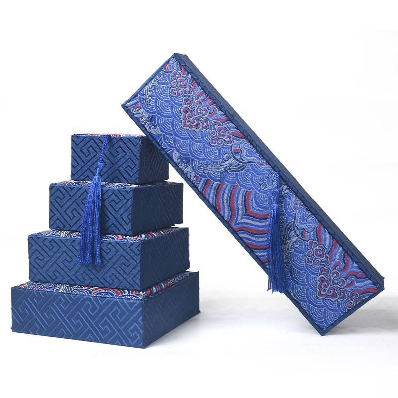 回形纹珠宝首饰挂件盒文玩手串流苏包装盒吊坠收纳戒指手镯长链盒