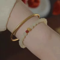 Нишевый дизайн натуральный Hutian Jade новый маленький полный лимонный желтый маленький грецкий браслет