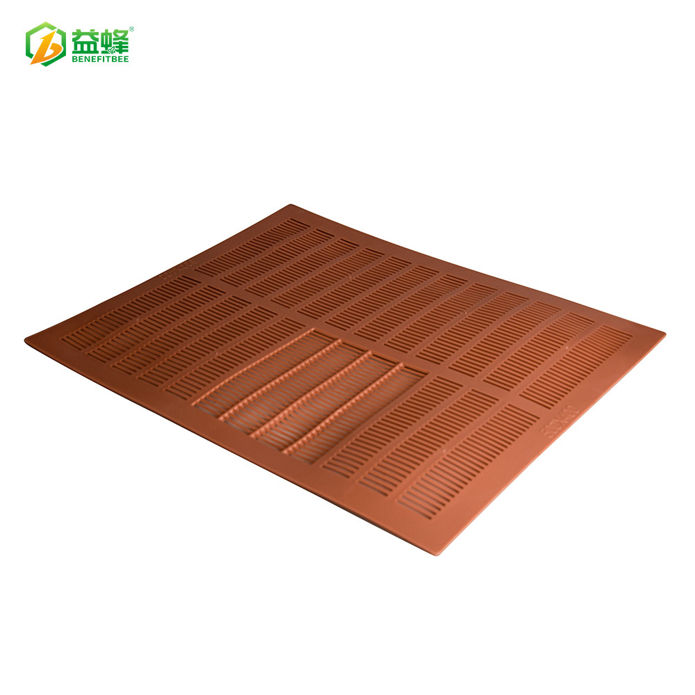 供应出口塑料蜂胶收集采集器 蜂箱采集板 可卷蜂王隔王栅养蜂工具