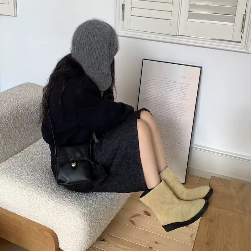 牛皮版~小众新款复古磨砂皮圆头厚底百搭粗跟马丁靴女套筒短靴女|undefined