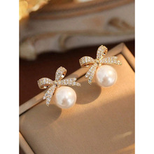 Q 69660 Rhinestone Bow Earrings �������������羳��ó��