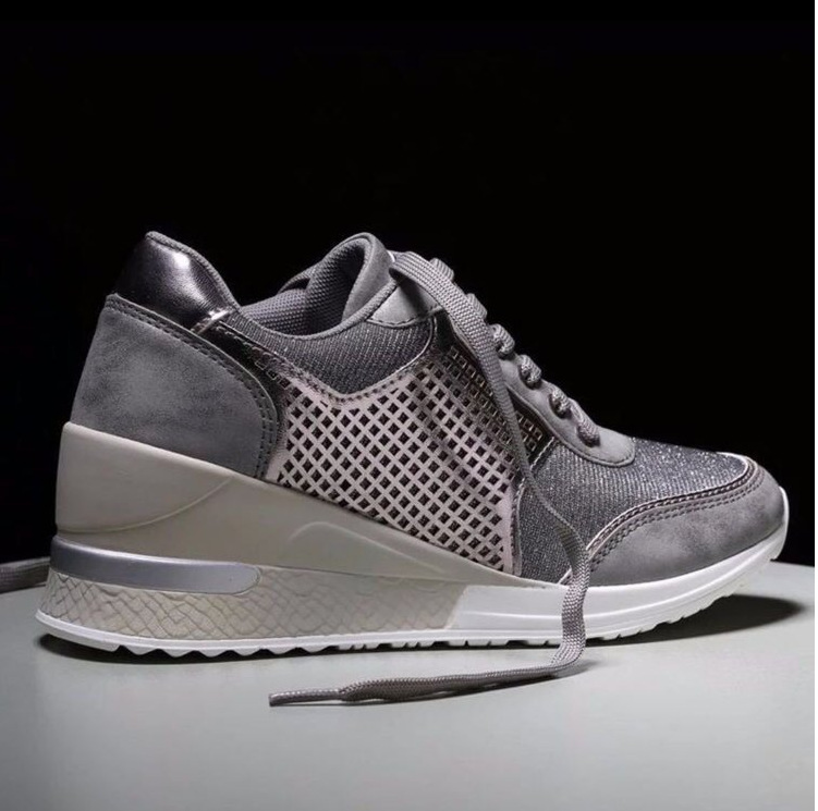 Chaussures de sport de loisirs pour femmes, nouvelle collection automne, grande taille, semelle épaisse, tête ronde, couleur unie_voghion.com