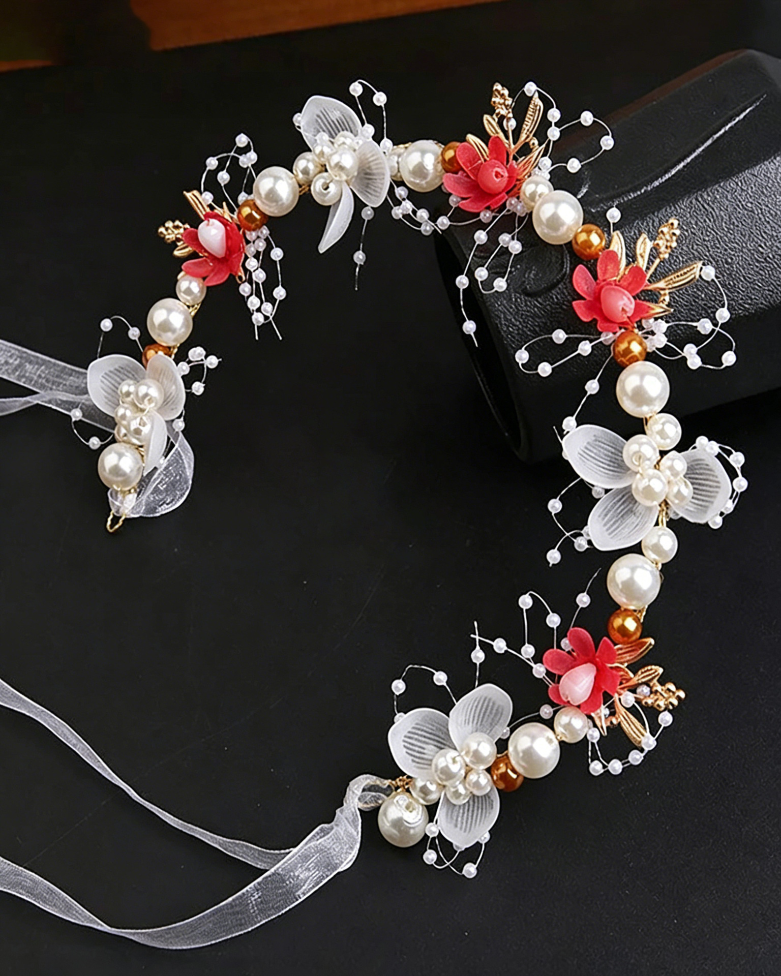 Diadema con corona de flores rosas estilo bosque, corona floral con perlas, corona nupcial, hermosa hecha a mano al estilo europeo. image 13
