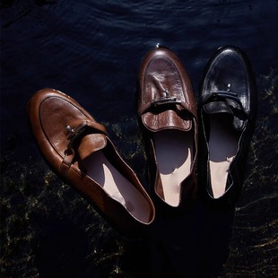 Horse leather version ~ European and American retro old washed oil wax horse leather Italian horse buckle buckle one pedal loafers
