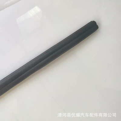 EPDM rubber sealing strip for Avtomobil səs izolyasiya zolaqları