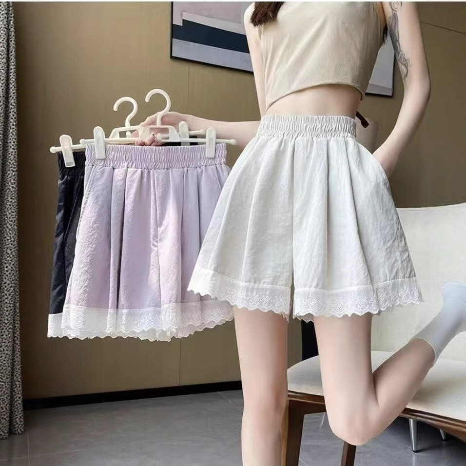 Pure Desire Lace Shorts Women's Summer 2025 New Loose Casual Lace A-Line Pants Ice Silk Wide Leg High Waist Five-Point Pants