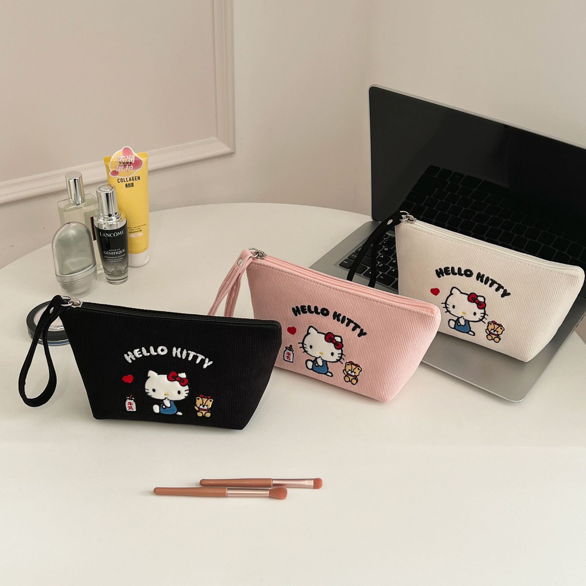Hellokitty Officially Authorized Corduroy Hand-Held Cosmetic Bag, Cute Cartoon Cosmetic Bag, Storage Bag, Mobile Phone Bag