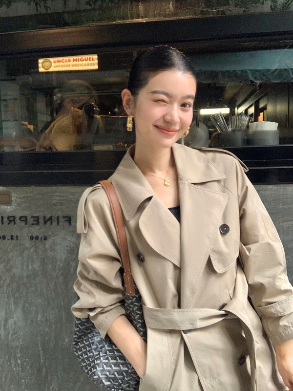 pusumede 高知都市风 经典廓形翻领风衣女气质收腰中长款大衣外套|undefined