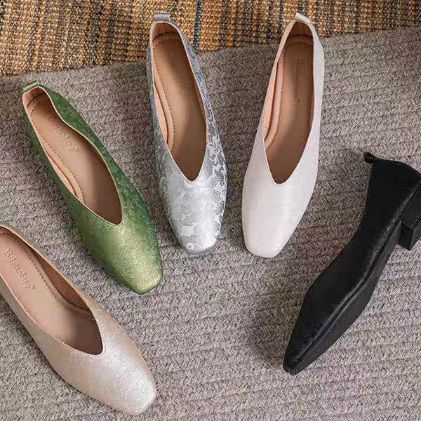 Multicoloured retro ballet shoes square toe low-cut flat