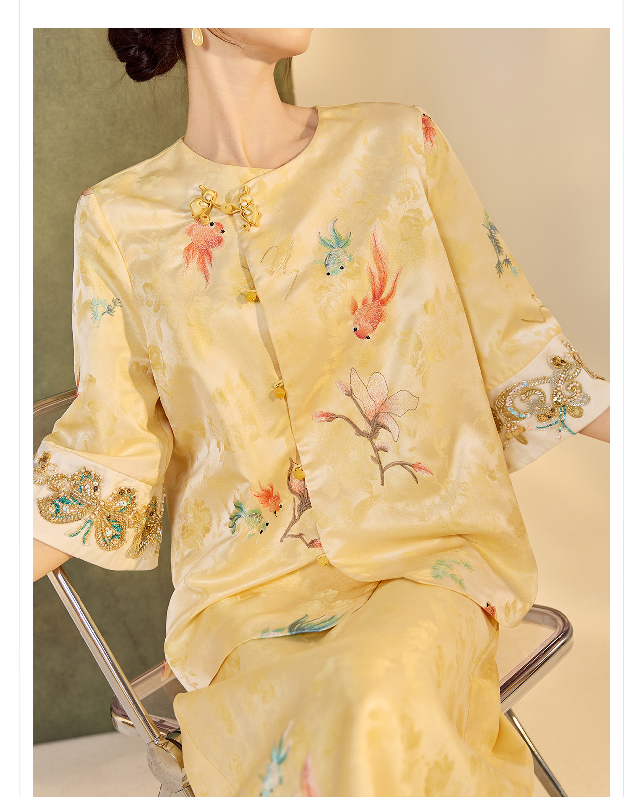 Bộ áo váy satin thêu jacquard cổ tròn phong cách Trung Hoa N6026 — áo, váy chi tiết 2