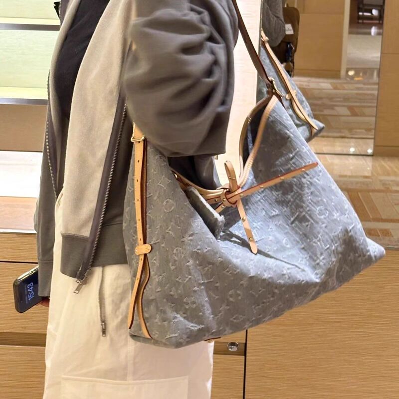 新しいトート人気の大容量バッグデニムデニムバタフライクロスボディバッグ女性の通勤ハイエンドショルダーバッグ|undefined