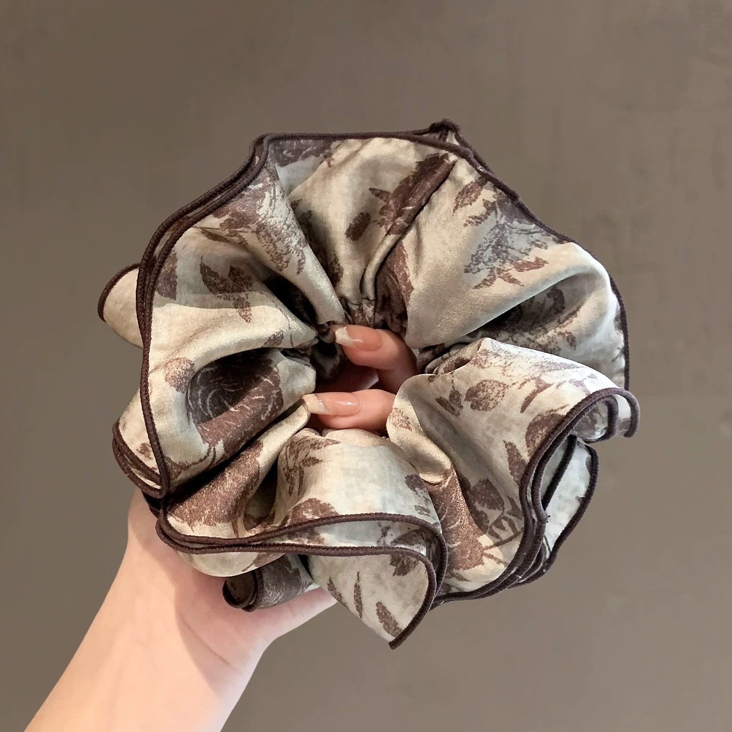 59# distressed brown rose print 4-layer hair tie, approximately 16cm